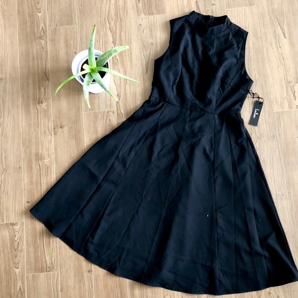 Lulu’s high neck black dress